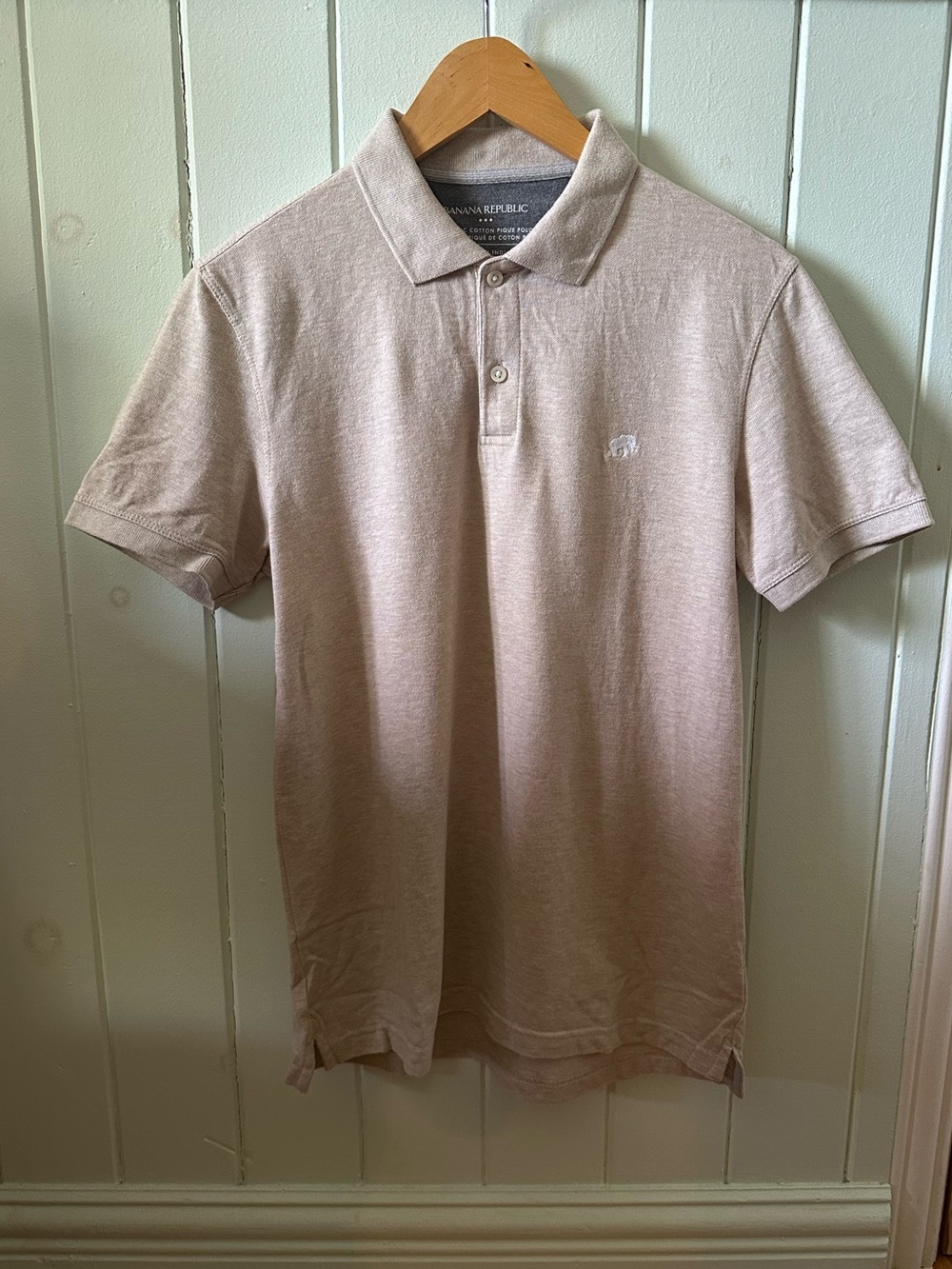 Banana Republic Factory Men's Light Beige Polo with Subtle Logo XS